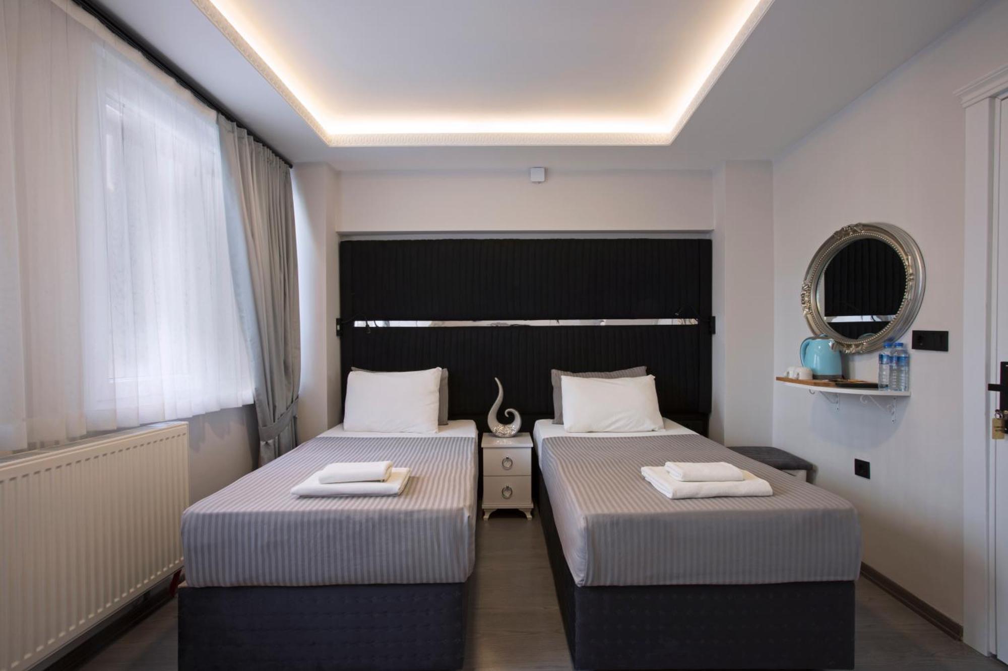 Carvan Hotel อิสตันบูล ภายนอก รูปภาพ